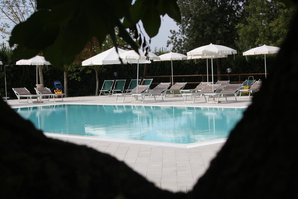 Agriturismo La Pisana Εξωτερικό φωτογραφία